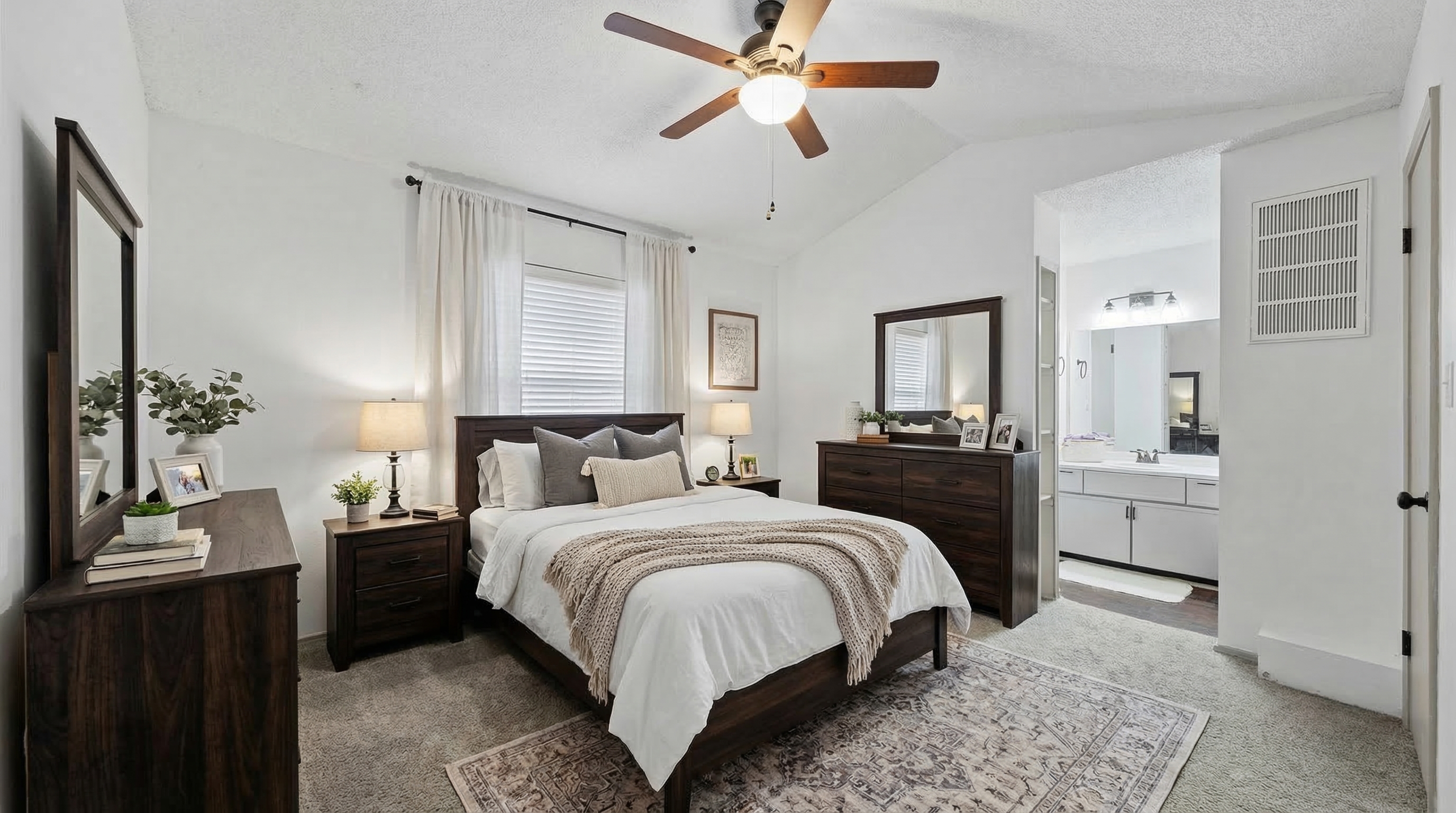 Two Bedroom interior 7